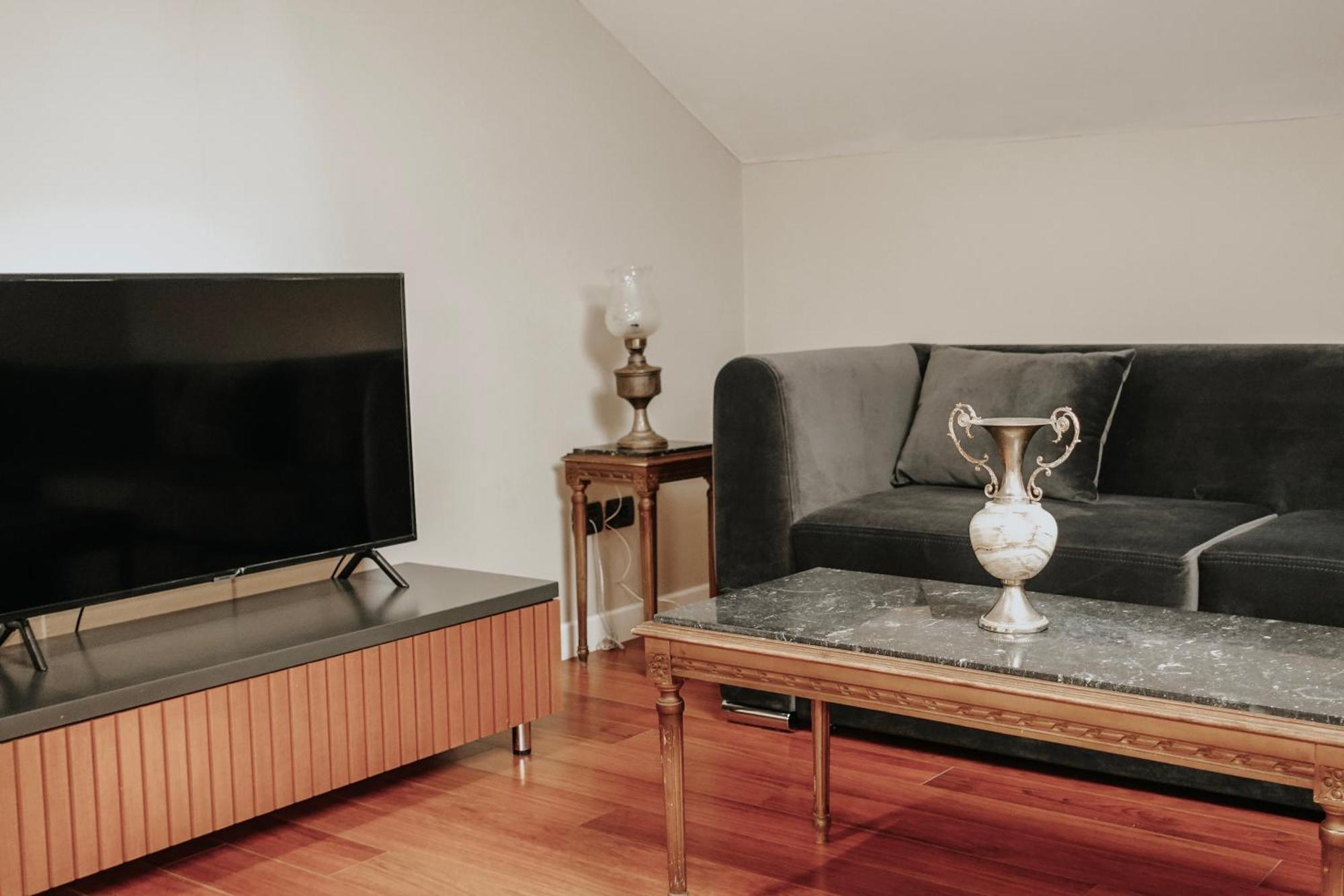 Monun Boutique Hotel Τίρανα Εξωτερικό φωτογραφία
