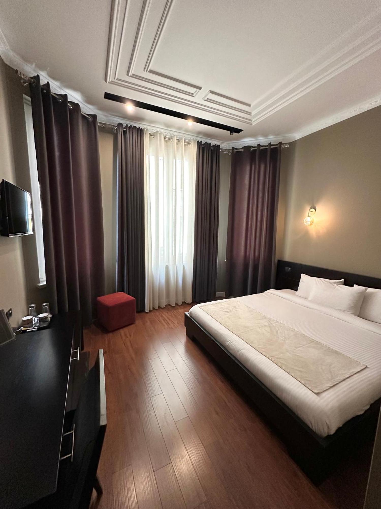 Monun Boutique Hotel Τίρανα Εξωτερικό φωτογραφία